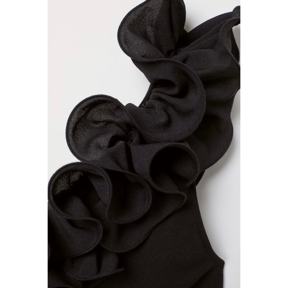 H&M One-shoulder Dress - Picture 2 of 4